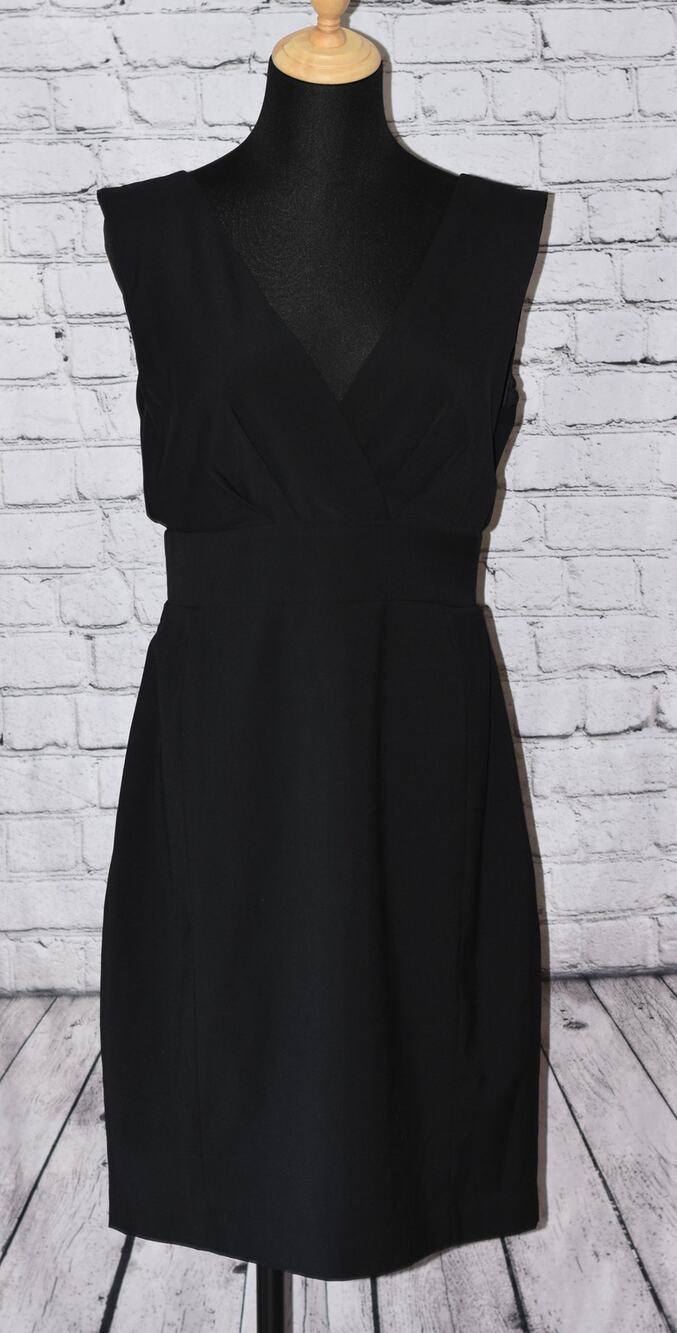Calvin Klein Scuba Crepe V-Neck Short Sheath Wool-blend Dress Size 12 NWT